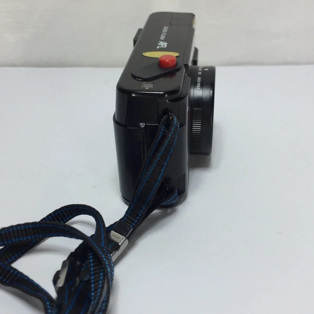 Vintage‎ Olympus Point & Shoot Camera Quick Flash AFL Film Camera Japan Untested